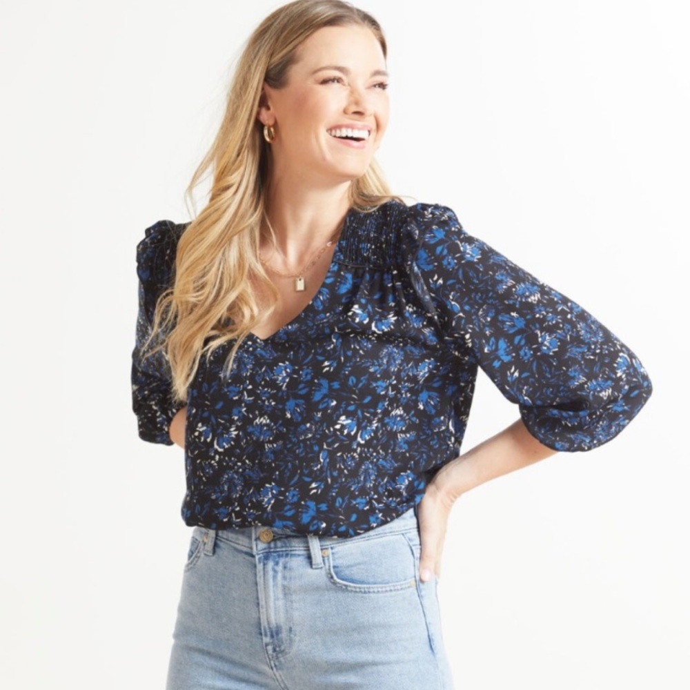 Evereve Roan + Ryan Ellis V Neck Blouse